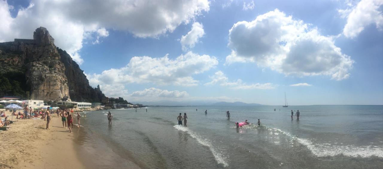泰拉奇纳Beach Holiday别墅 外观 照片