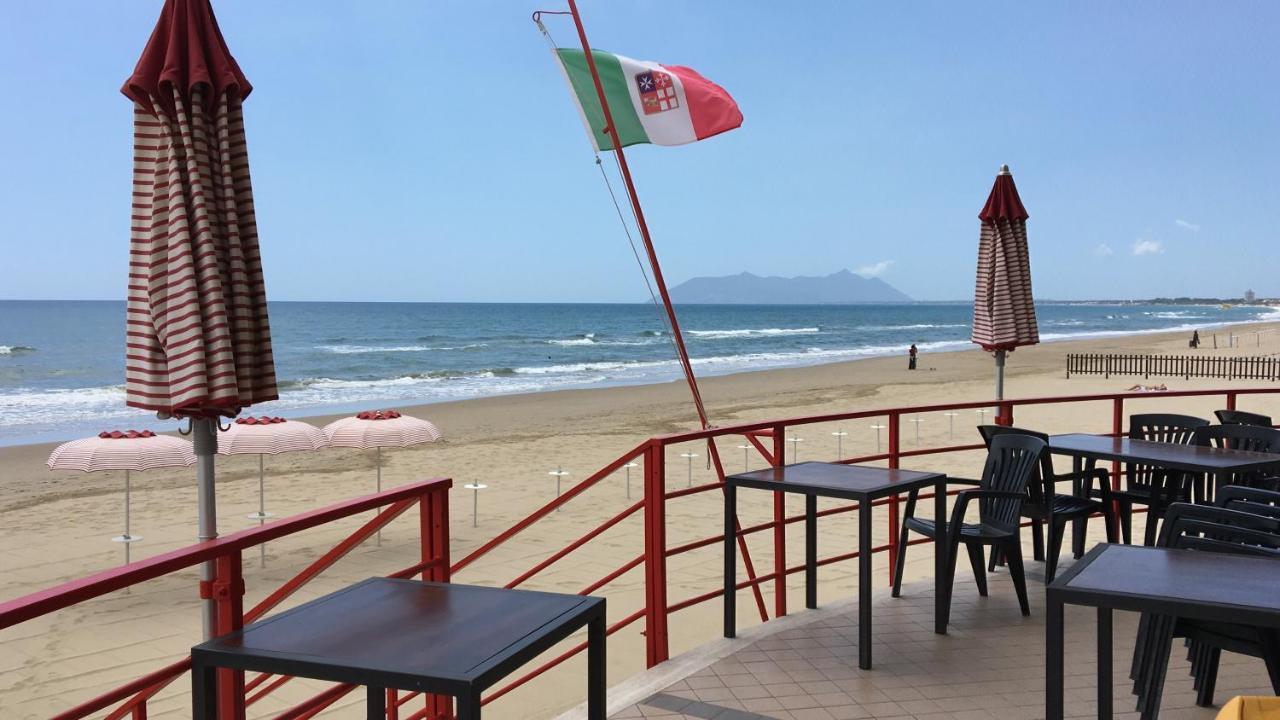 泰拉奇纳Beach Holiday别墅 外观 照片